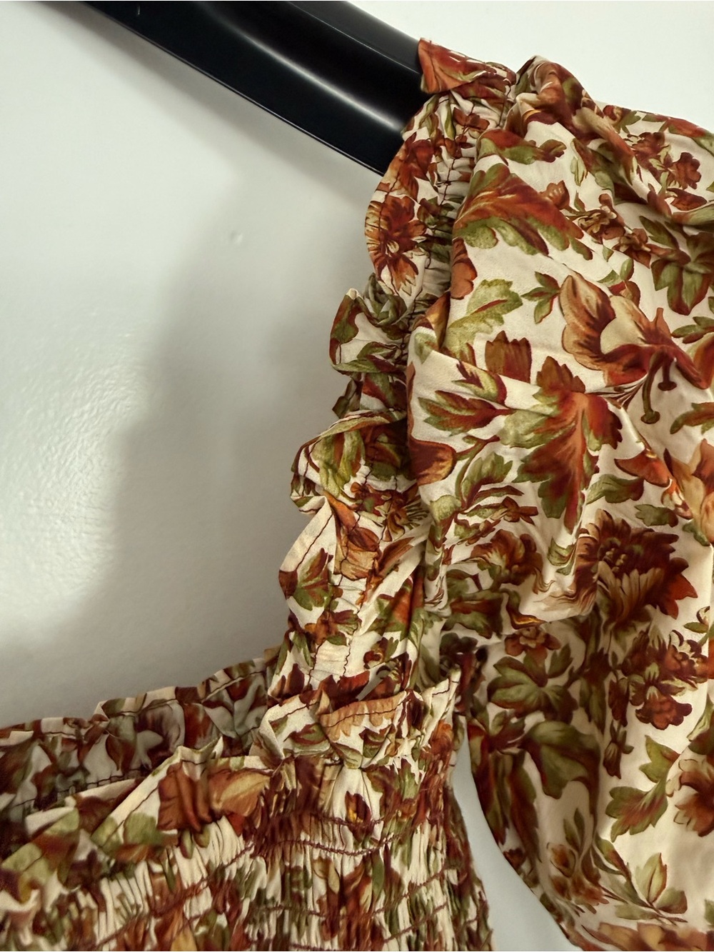 Doen Bijou Brown Floral Smocked Maxi Dress in Ivory Reve Des Jardins - Picture 8 of 13